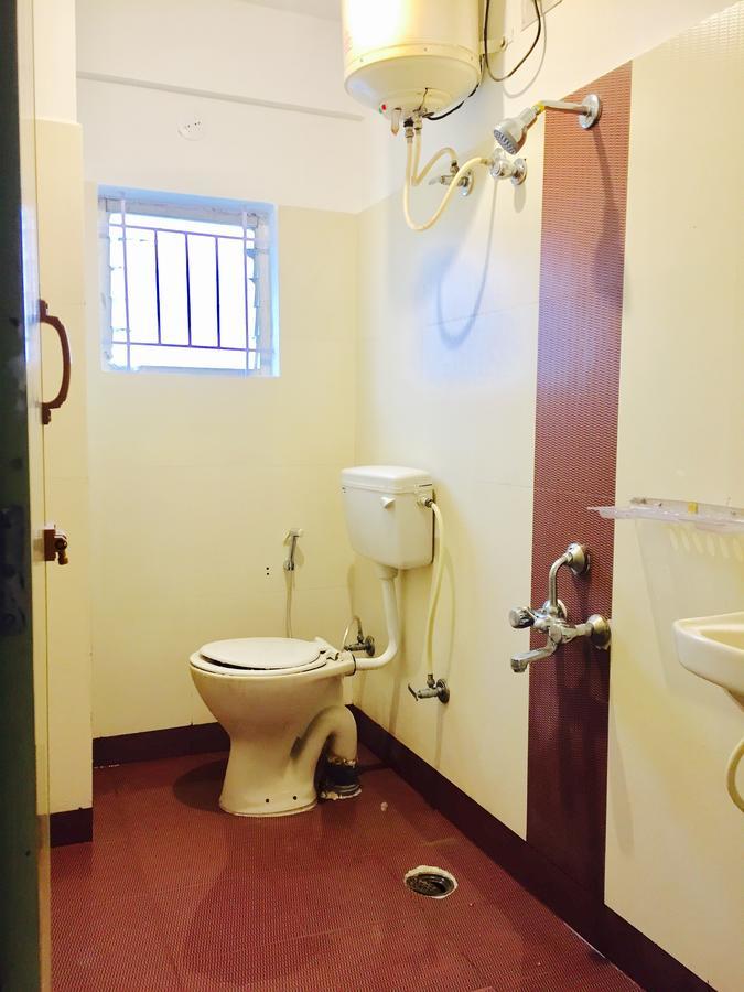 העיר בנגלור Transit Dorms - A Backpackers Inn & Hostel מראה חיצוני תמונה