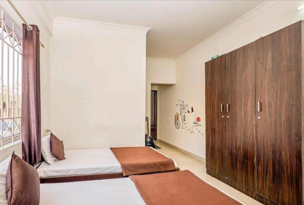 העיר בנגלור Transit Dorms - A Backpackers Inn & Hostel מראה חיצוני תמונה